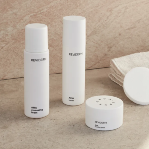 Reviderm AHA cleansing foam AHA toner AHA peeling Pads Square